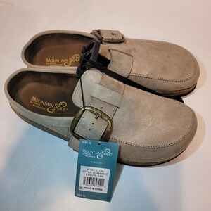 Mountain Sole by White Mountain Women's Tan Suede Buckle Clogs US Size 10